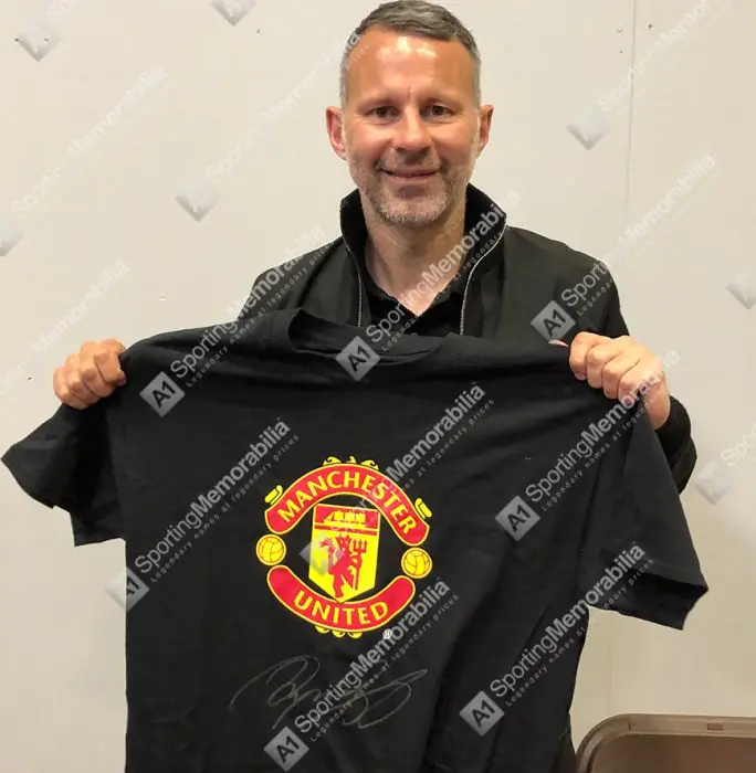 Ryan Giggs Signed Manchester United T-Shirt - Black - Genuine