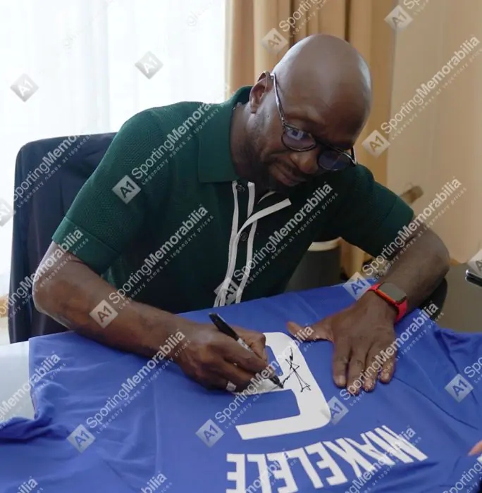 Claude Makelele Signed France Shirt: Home, 2002-03 - Genuine
