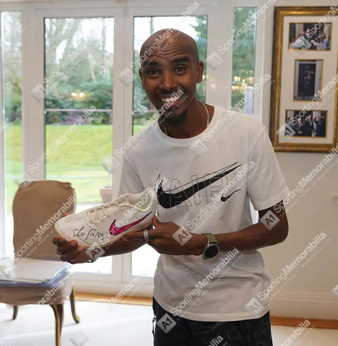 スポーツ Nike Mr. Shoe Story Mo Farah Signed Nike Zoom Rival Distance Running Spike Shoe