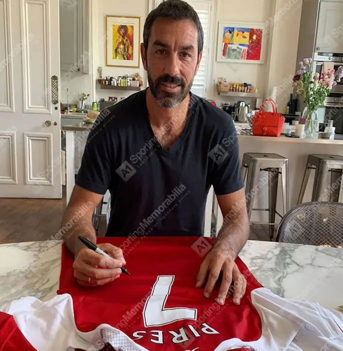Framed Robert Pires Signed Arsenal Shirt - Number 7 - Genuine