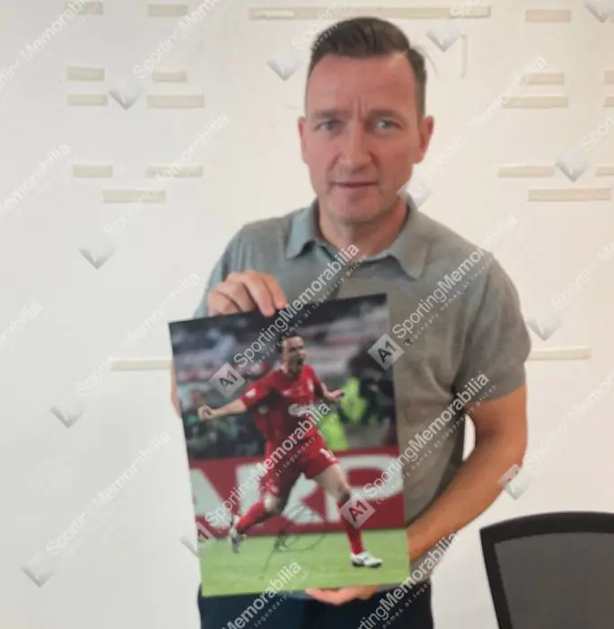 Vladimir Smicer Signed Liverpool Photo - 2005 UEFA Champions 