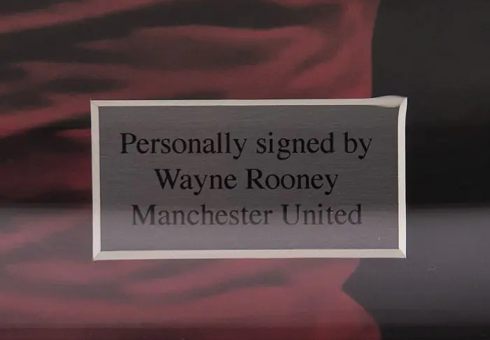 Chaussure De Football Signée Wayne Rooney (Manchester United) Encadrée Avec Certificat D'authenticité