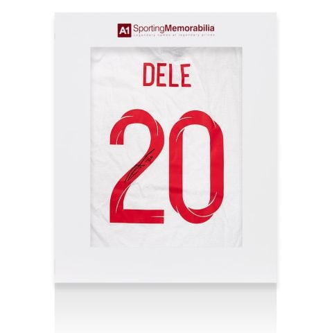 Dele Alli Signed England 2018/19 Style T-Shirt Number 20 - Gift Box