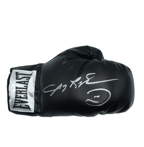 Sugar Ray Leonard Signed Boxing Glove: Everlast, Black