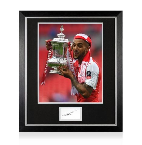 Framed Theo Walcott Autograph - Arsenal