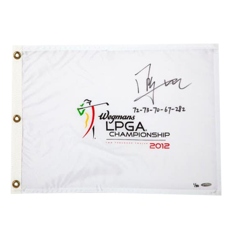 Shanshan Feng Signed Photo: Shanghai City Skyline