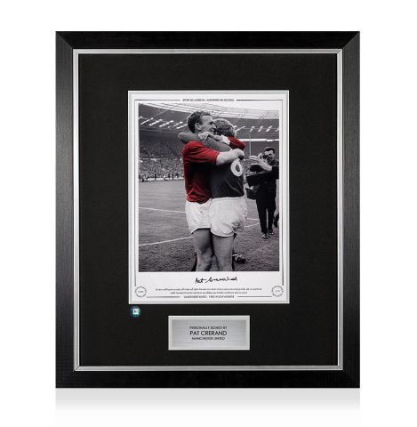 Premium Framed Pat Crerand Signed Manchester United Photo - 1963 FA Cup Winners