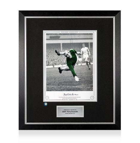 Premium Framed Bert Trautmann Signed Manchester City Photo - 1959