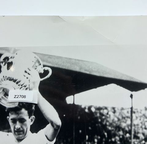 WAREHOUSE SECONDS Terry Dyson, Bobby Smith and Cliff Jones Signed 1961 FA Cup Winners Print - Grade D