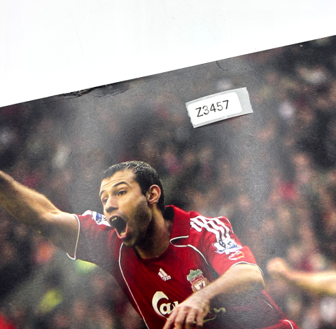 WAREHOUSE SECONDS Javier Mascherano Signed Liverpool Photo: Goal - Grade B