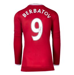 dimitar-berbatov-signed-
