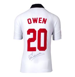 michael-owen-signed-england-