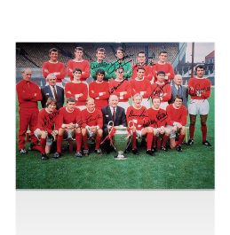 Manchester United 1968 Squad Signed Photo - European Cup Winners