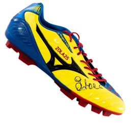 zola-signed-boot.jpg