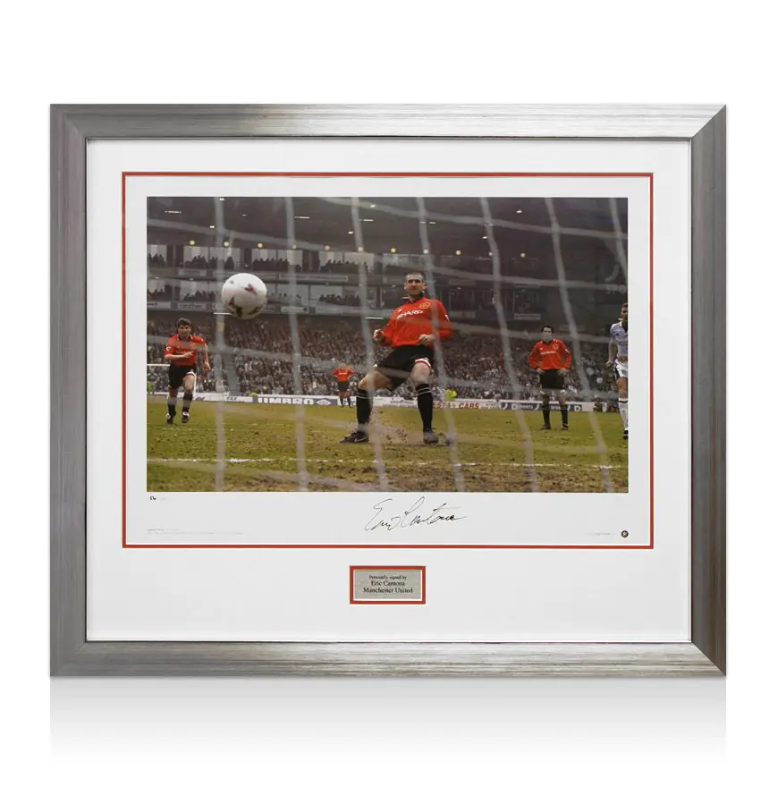 Framed Eric Cantona Signed Manchester United Photo - Penalty vs
