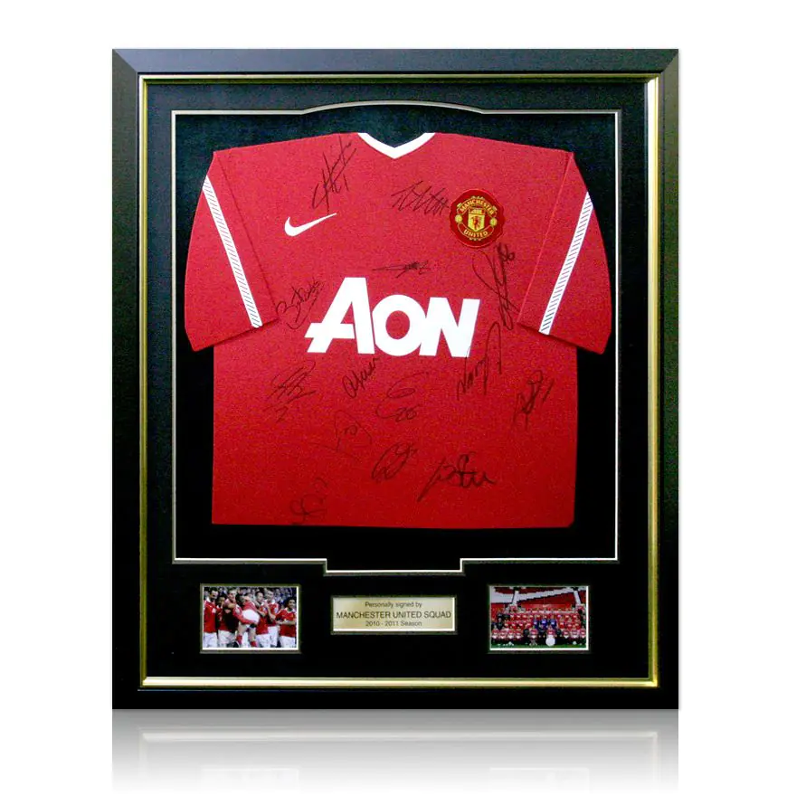 Manchester United 記念グッズセット Manchester United Squad signed shirt - 2010/11 - Premium Framed