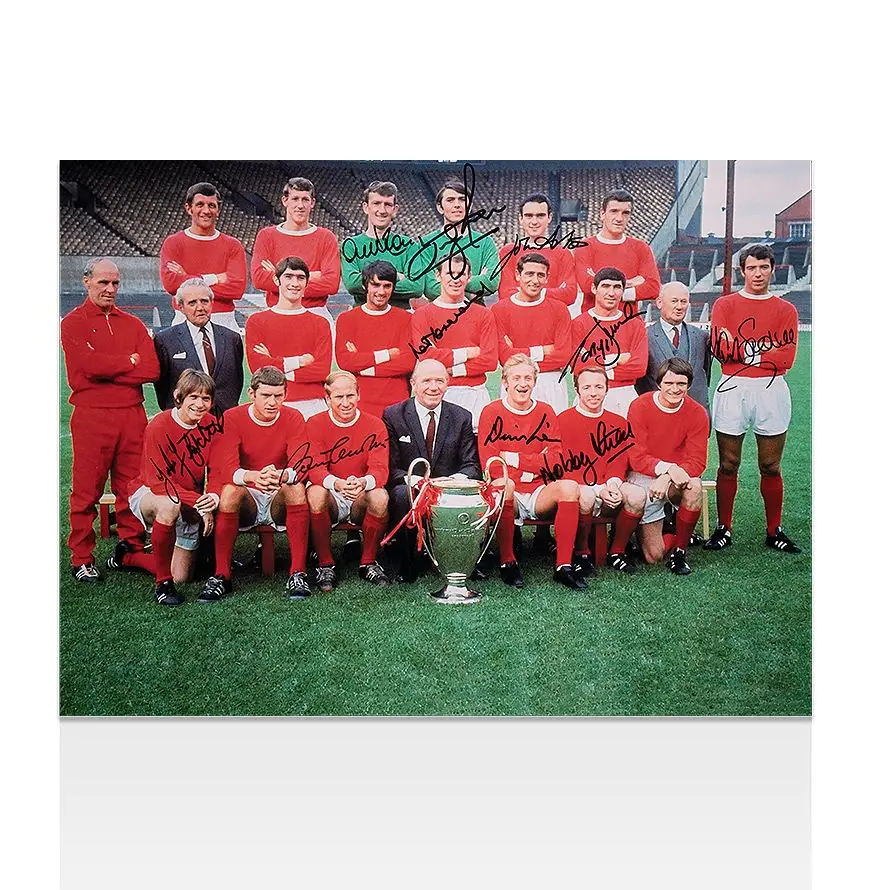 Manchester United 1968 Squad Signed Photo - European Cup Winners