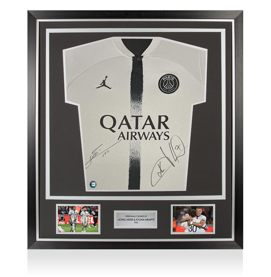 Lionel Messi signed Argentina memorabilia